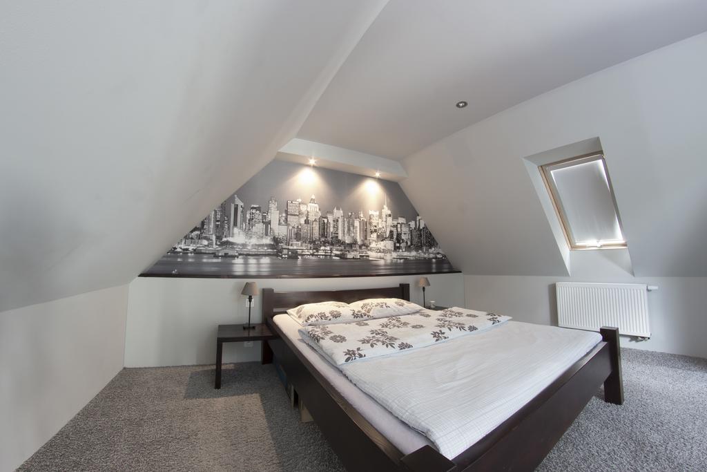 أوشفينجم Modern Apartment الغرفة الصورة